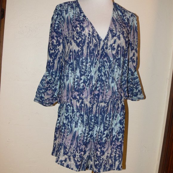 BCBG MAXAZRIA ikat Print Blue Romper - Picture 1 of 7